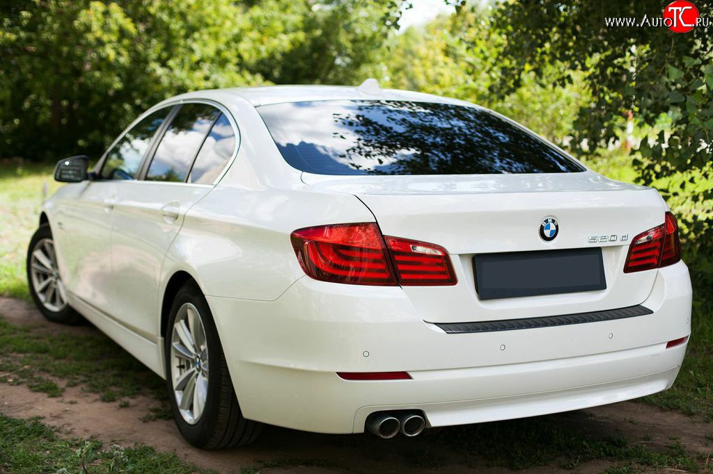 1 749 р. Накладка на задний бампер RA  BMW 5 серия  F10 (2009-2013) седан дорестайлинг (Поверхность шагрень)  с доставкой в г. Чебоксары
