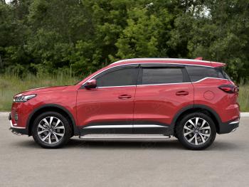 21 999 р. Порожки для ног SLITKOFF (Ø42 мм)  Chery Tiggo 7 PRO (2019-2025) (профиль - сталь окрашенная, лист - алюминий)  с доставкой в г. Чебоксары. Увеличить фотографию 3
