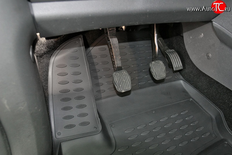 2 999 р. Коврики в салон Element 4 шт. (полиуретан)  Ford C-max  Mk1 (2007-2010) рестайлинг  с доставкой в г. Чебоксары