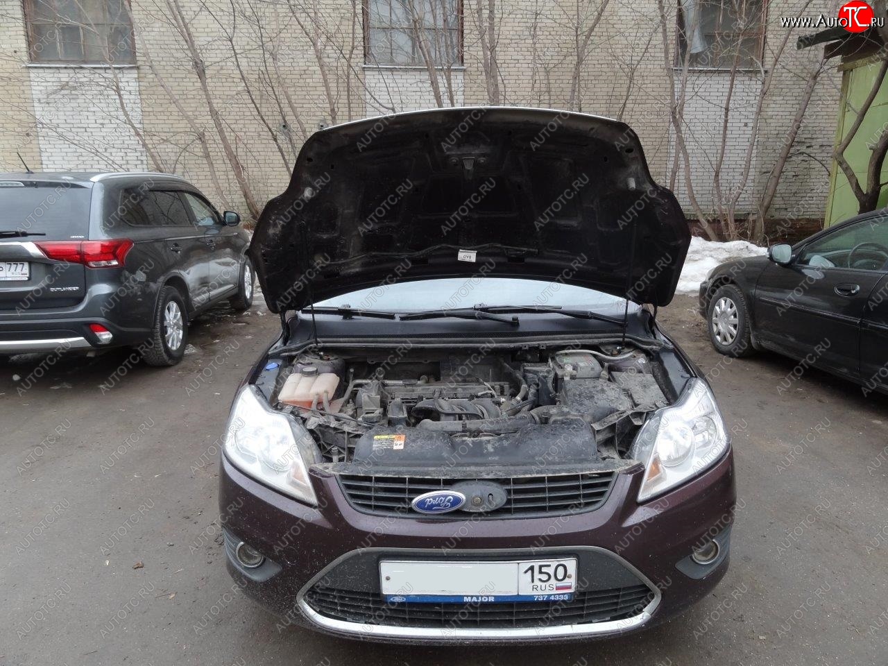2 049 р. Упоры капота Russtal Ford Focus 2 универсал дорестайлинг (2004-2008)  с доставкой в г. Чебоксары