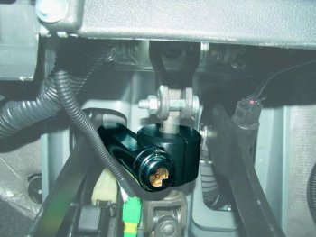 8 799 р. Замок рулевого вала FORTUS (бесштыревой) Ford Kuga 2 дорестайлинг (2013-2016)  с доставкой в г. Чебоксары. Увеличить фотографию 2