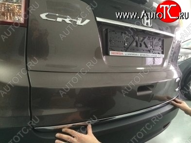 4 749 р. Накладка на крышку багажника СТ Honda CR-V RM1,RM3,RM4 дорестайлинг (2012-2015)  с доставкой в г. Чебоксары