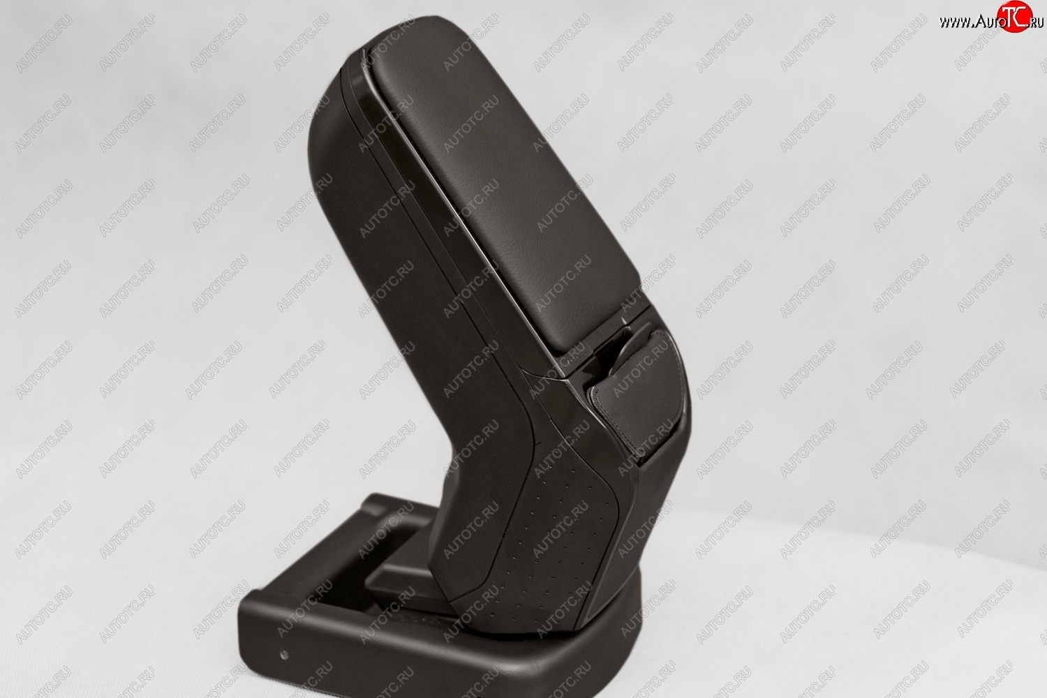 10 899 р. Подлокотник Armster 2  Hyundai i20  GB (2014-2020) хэтчбэк 5 дв. дорестайлинг, хэтчбэк 5 дв. рестайлинг (Black)  с доставкой в г. Чебоксары
