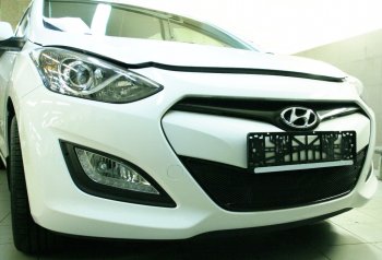 1 599 р. Сетка в воздухозаборник бампера Arbori (15 мм)  Hyundai I30  2 GD (2011-2015) дорестайлинг универсал, дорестайлинг, хэтчбэк 5 дв. (Черная)  с доставкой в г. Чебоксары. Увеличить фотографию 2