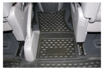 4 649 р. Коврики в салон Element 4 шт. (полиуретан) Hyundai Starex/Grand Starex/H1 TQ рестайлинг (2014-2018)  с доставкой в г. Чебоксары. Увеличить фотографию 5