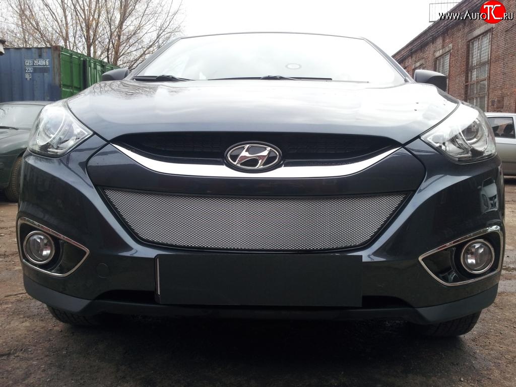2 199 р. Сетка на бампер Russtal (хром) Hyundai IX35 LM дорестайлинг (2009-2013)  с доставкой в г. Чебоксары