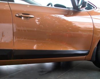 Молдинг двери RA (передний правый) KIA Ceed  2 JD (2012-2018) дорестайлинг, хэтчбэк, рестайлинг, хэтчбэк