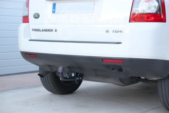 13 549 р. Фаркоп Aragon. (шар A) Land Rover Freelander L359 1-ый рестайлинг (2010-2012)  с доставкой в г. Чебоксары. Увеличить фотографию 2
