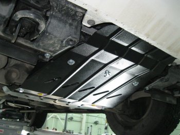 4 199 р. Защита радиатора (алюминий) Toyota Land Cruiser 200 2-ой рестайлинг (2015-2021)  с доставкой в г. Чебоксары. Увеличить фотографию 4