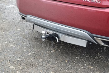 17 849 р. Фаркоп Petroil Tuning (съемный квадрат, с нержавеющей пластиной, кроме F-Sport) Lexus RX350L AL20 рестайлинг (2019-2022)  с доставкой в г. Чебоксары. Увеличить фотографию 5