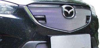 1 639 р. Защитная сетка на решетку радиатор Russtal Mazda CX-5 KE рестайлинг (2015-2017) (чёрная, без выреза под парктронник)  с доставкой в г. Чебоксары. Увеличить фотографию 2