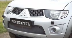 Защитная сетка решетки переднего бампера РА Mitsubishi Pajero Sport  PB (2008-2013) дорестайлинг
