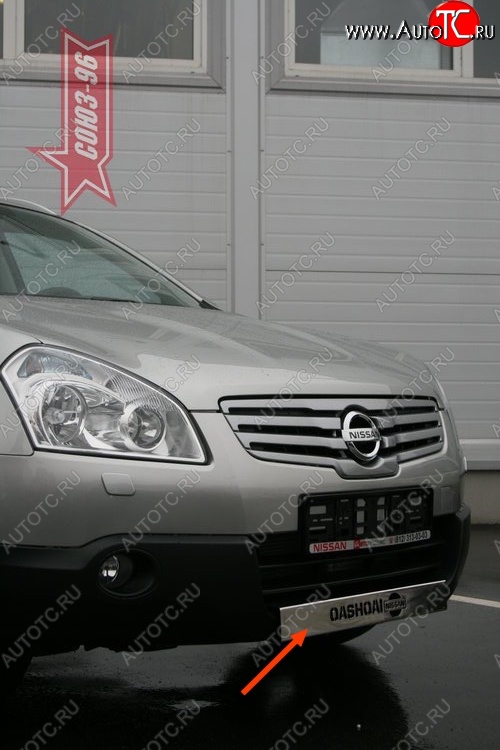 4 409 р. Декоративная накладка на передний бампер  Nissan Qashqai +2  1 (2008-2010) J10 дорестайлинг  с доставкой в г. Чебоксары