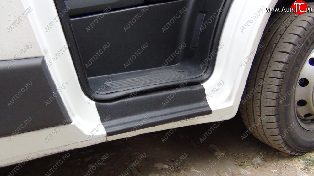 589 р. Накладки на внутренние пороги дверей RA  CITROEN Jumper ( 250,  290) (2006-2022), Fiat Ducato ( 250,  290) (2006-2025), Peugeot Boxer ( 250,  290) (2006-2025)  с доставкой в г. Чебоксары
