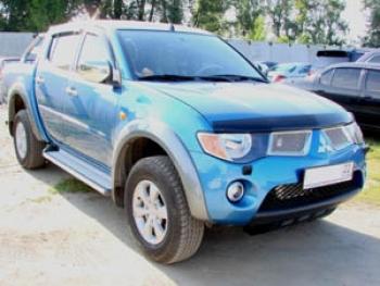 3 069 р. Дефлектор капота NovLine  Mitsubishi Pajero Sport  PB (2008-2017) дорестайлинг, рестайлинг  с доставкой в г. Чебоксары. Увеличить фотографию 2