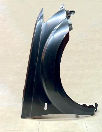Крыло переднее правое (под повторитель) DAR Mitsubishi Outlander  CU (2003-2009)
