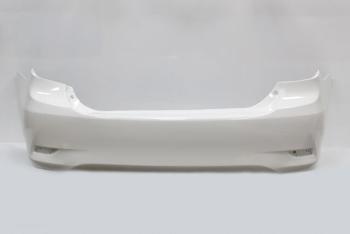 Бампер задний DAR (окрашенный) Toyota Corolla ( E140,  E150) (2009-2013) седан рестайлинг (Белый (Super White 040))
