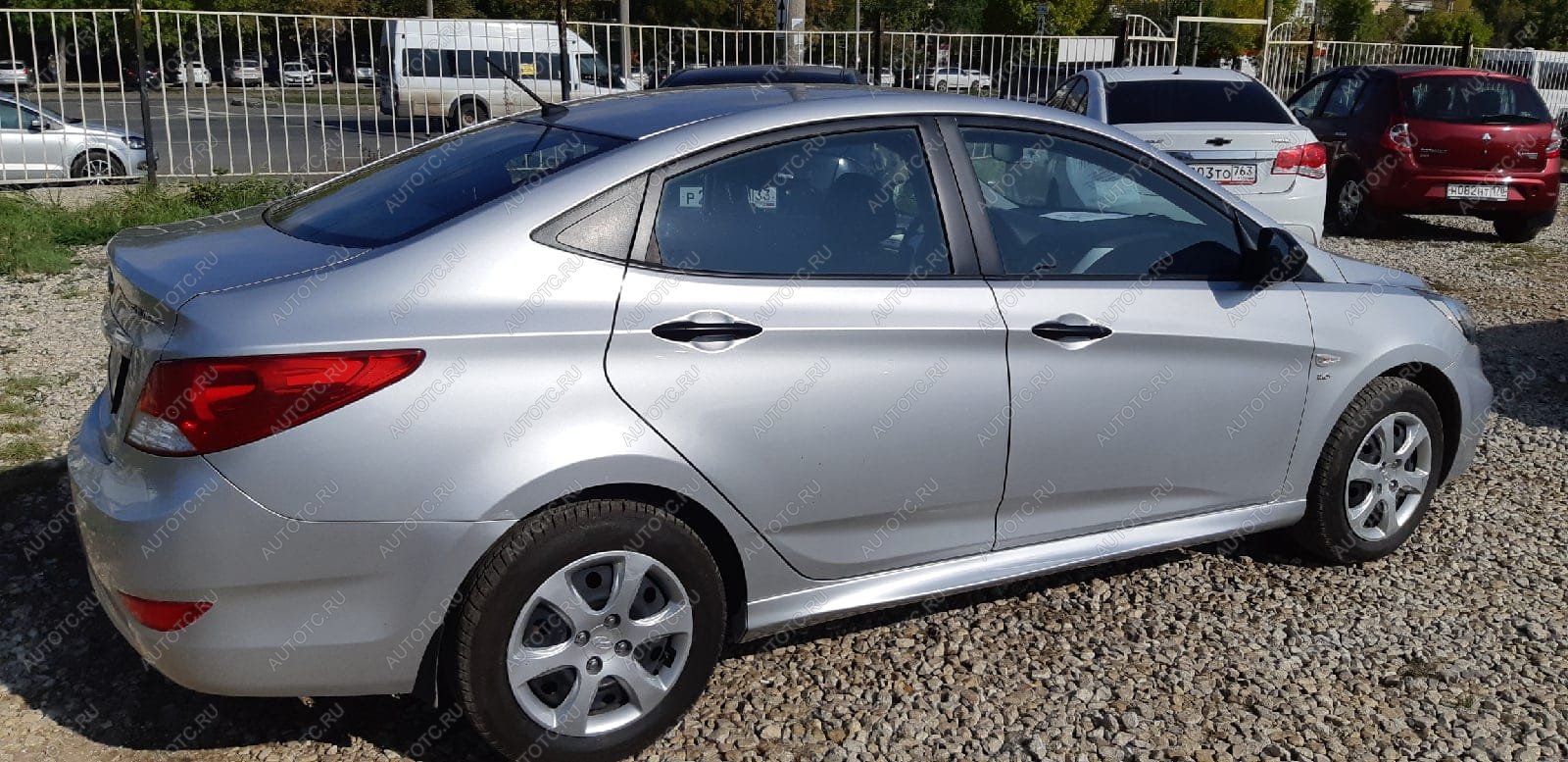 3 499 р. Пластиковые накладки порогов Фанат Тюнинг Hyundai Solaris RBr хэтчбэк рестайлинг (2014-2017) (неокрашенные (глянец под окраску))  с доставкой в г. Чебоксары