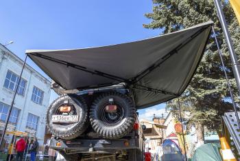 53 679 р. Маркиза автомобильная РИФ безопорная, веерная 2,3х2 м (правая) РИФ rifav042023802  с доставкой в г. Чебоксары. Увеличить фотографию 4