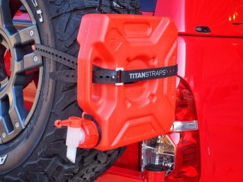 2 259 р. Ремень крепёжный TitanStraps Industrial черный L = 51 см (Dmax = 14,15 см, Dmin = 5,5 см) TitanStraps tsi-0120-blk  с доставкой в г. Чебоксары. Увеличить фотографию 7