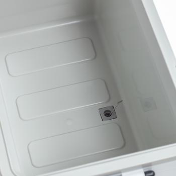 12 489 р. Термобокс SHINWA Holiday Land Cooler 33H белый SHINWA hlc-33h-w  с доставкой в г. Чебоксары. Увеличить фотографию 3