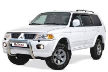 Защита переднего бампера кенгурятник d57 низкий Slitkoff Mitsubishi Pajero Sport  PA (2004-2008) рестайлинг (нержавейка полированная)