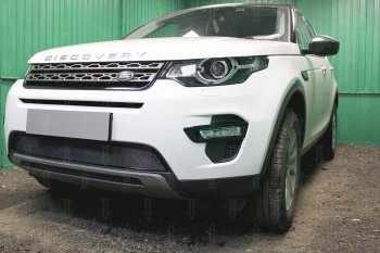 4 549 р. Защитная сетка в бампер (низ, ячейка 4х10 мм) Alfeco Премиум Land Rover Discovery Sport L550 рестайлинг (2019-2025) (Чёрная)  с доставкой в г. Чебоксары. Увеличить фотографию 2