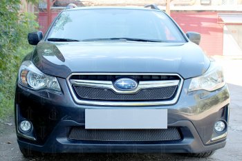 Защитная сетка в бампер (верх, ячейка 4х10 мм) Стрелка11 Премиум Subaru XV GP/G33 рестайлинг (2016-2017) (Чёрная)