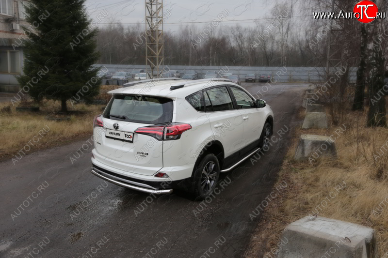 18 999 р. Защита задняя (центральная нержавейка 60,3 мм) ТСС Тюнинг Toyota RAV4 XA40 5 дв. рестайлинг (2015-2019)  с доставкой в г. Чебоксары