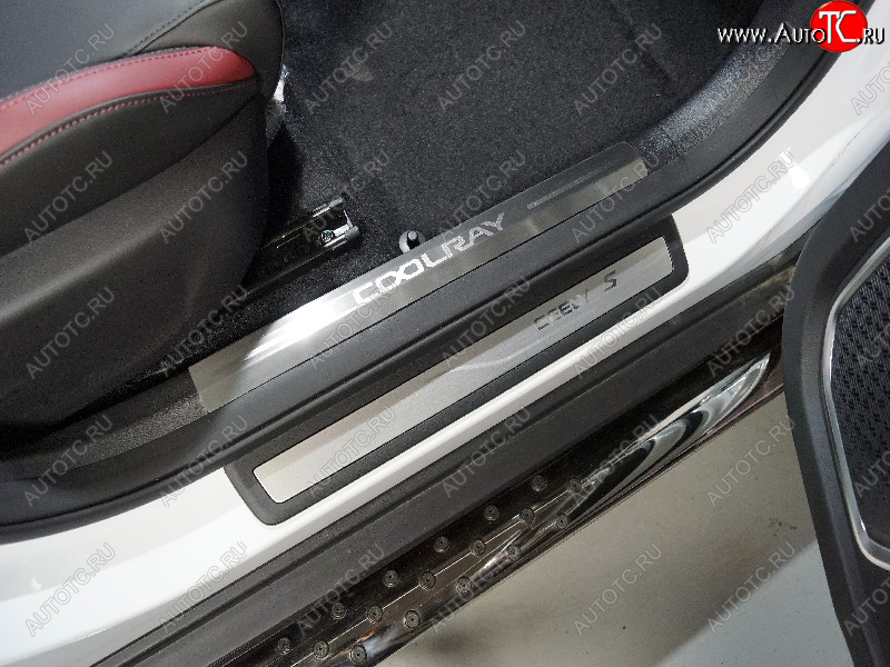 2 769 р. Накладки на пластиковые пороги, ТСС Тюнинг Geely Coolray SX11 дорестайлинг (2018-2023) (лист шлифованный надпись Coolray)  с доставкой в г. Чебоксары