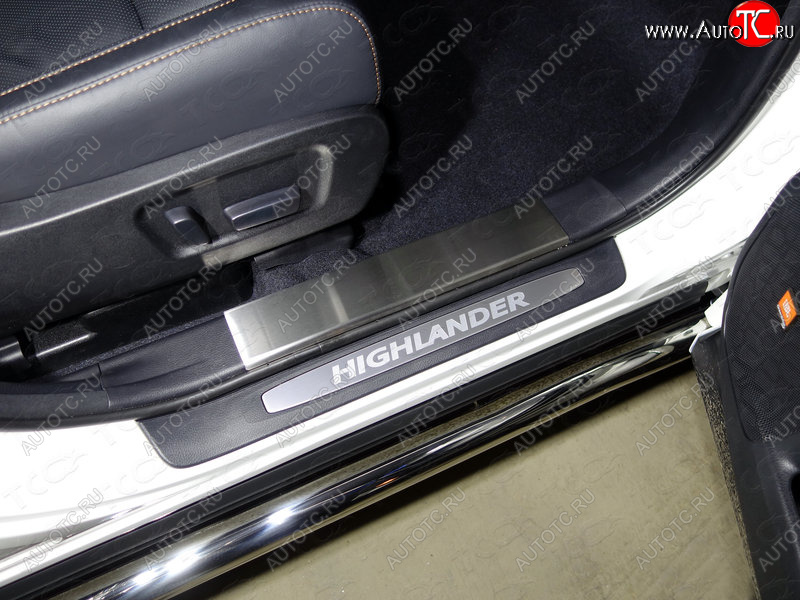 2 999 р. Накладки на пластиковы пороги, ТСС Тюнинг Toyota Highlander XU50 рестайлинг (2016-2020) (лист шлифованный)  с доставкой в г. Чебоксары