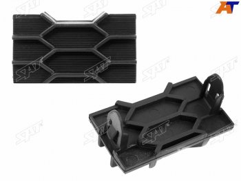 Заглушка в бампер под крюк RH SAT Mitsubishi Outlander  XL (2010-2013) (CW)  рестайлинг