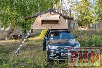 125 439 р. Палатка на крышу автомобиля РИФ Soft RT01-140, тент песочный, корпус черный, 240х140х130 см РИФ rifrt011406090w  с доставкой в г. Чебоксары. Увеличить фотографию 10