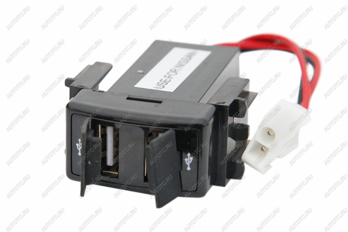 1 269 р. Розетка USB 3,1A для Nissan 35x13 РИФ rif22-4-1013100  с доставкой в г. Чебоксары