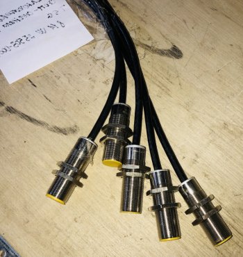 2 279 р. Выключатель стоп-сигнала Howo T5G 811W25503-0001 SITRAK 811w25503-0001  с доставкой в г. Чебоксары. Увеличить фотографию 3