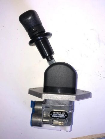 1 689 р. Кран ручного тормоза Howo T5G 811W52315-6156 VALMO000533 SITRAK 811w52315-6156  с доставкой в г. Чебоксары. Увеличить фотографию 2