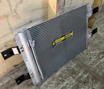 12 399 р. Радиатор кондиционера 4180,4250 ОРИГИНАЛ    FAW 8105010-81-w-c00b  с доставкой в г. Чебоксары. Увеличить фотографию 3