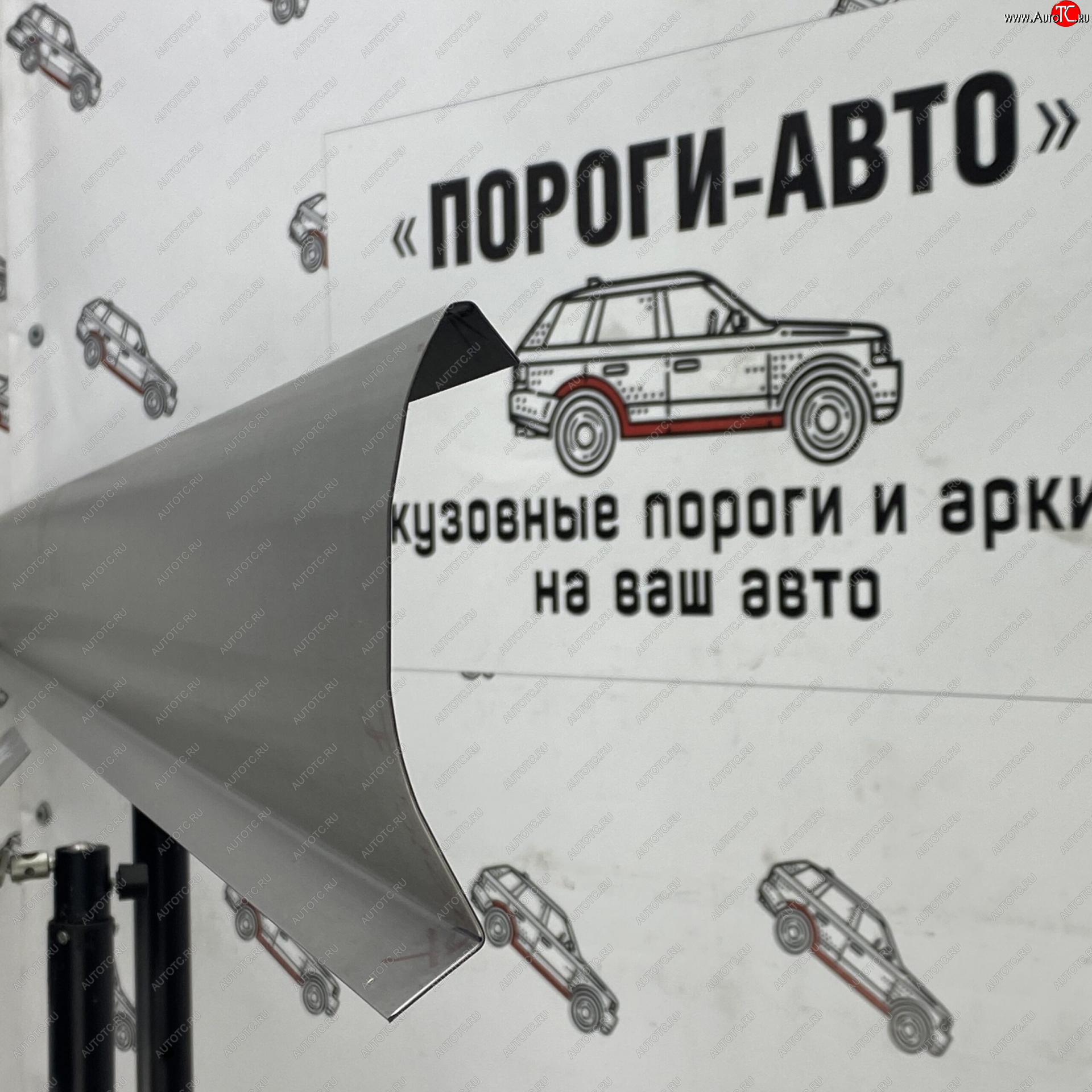 1 989 р. Правый порог (Ремкомплект) Пороги-Авто  Toyota Echo  XP10 (1999-2006) седан дорестайлинг, седан рестайлинг (холоднокатаная сталь 1 мм)  с доставкой в г. Чебоксары
