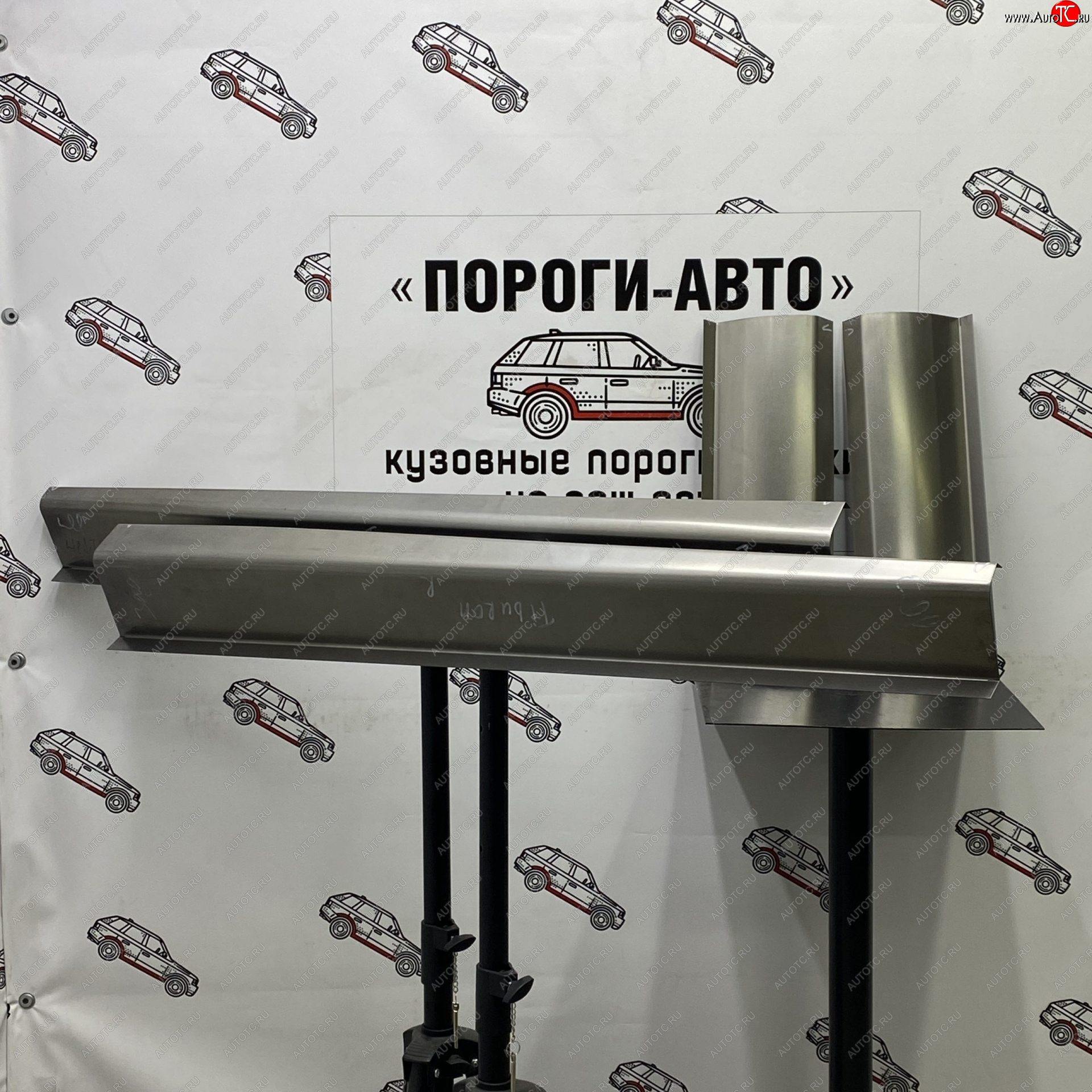 2 499 р. Левый ремонтный порог ПорогиАвто Hyundai Tiburon GK дорестайлинг (2001-2004) (холоднокатаная сталь 1 мм)  с доставкой в г. Чебоксары