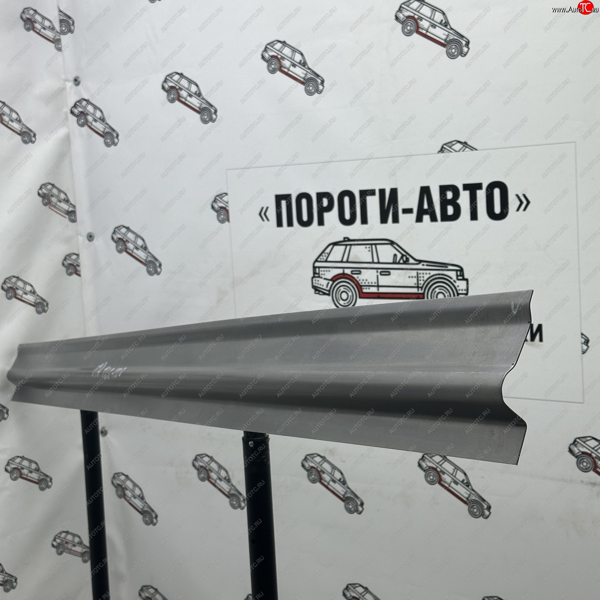 1 989 р. Левый внутренний ремонтный порог (ответка) Пороги-Авто  Toyota Land Cruiser  10 100 (1998-2007) дорестайлинг, 1-ый рестайлинг, 2-ой рестайлинг (холоднокатаная сталь 1 мм)  с доставкой в г. Чебоксары