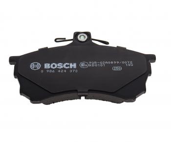 2 099 р. Колодки тормозные передние (4шт.) BOSCH Mitsubishi Carisma (1999-2004)  с доставкой в г. Чебоксары. Увеличить фотографию 2