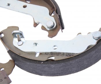 2 499 р. Колодки тормозные задние барабанные 4шт. BOSCH Ford Fiesta 3 хэтчбэк 5 дв. (1989-1996)  с доставкой в г. Чебоксары. Увеличить фотографию 2