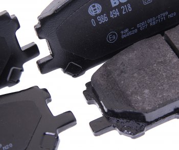 3 369 р. Колодки тормозные передние (4шт.) BOSCH Toyota Camry XV30 рестайлинг (2004-2006)  с доставкой в г. Чебоксары. Увеличить фотографию 2