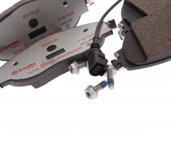 16 349 р. Колодки тормозные передние с датчиком (4шт.) BREMBO Volkswagen Passat B7 универсал (2010-2015)  с доставкой в г. Чебоксары. Увеличить фотографию 2