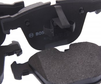 3 859 р. Колодки тормозные задние (4шт.) BOSCH BMW X6 E71 рестайлинг (2012-2014)  с доставкой в г. Чебоксары. Увеличить фотографию 2