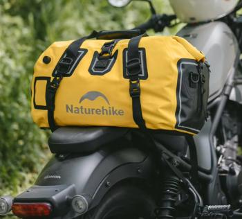 6 399 р. Гермосумка Naturehike 60 л ПВХ (желтая)  cnk2450xb015-60y  с доставкой в г. Чебоксары. Увеличить фотографию 11