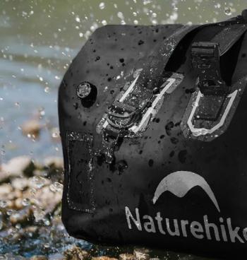 6 399 р. Гермосумка Naturehike 60 л ПВХ (черная)  cnk2450xb015-60b  с доставкой в г. Чебоксары. Увеличить фотографию 8