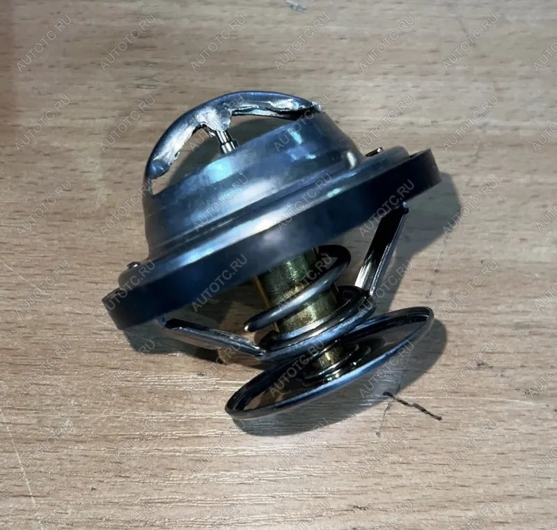 1 139 р. Термостат M11 HOWO T5G T7H VALMO000645 SITRAK SITRAK 201v06402-6005  с доставкой в г. Чебоксары