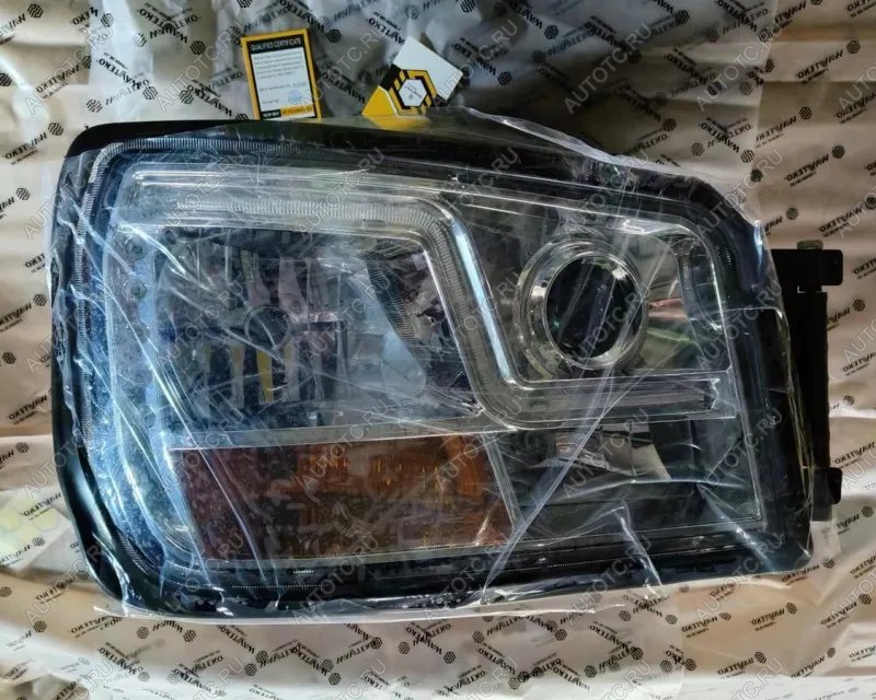 23 919 р. Фара самосвал LED правая SHACMAN X3000 WAYTEKO PREMIUM (!!!УЦЕНКА: возможен нетоварный вид!!!) WAYTEKO PREMIUM dz96189722020  с доставкой в г. Чебоксары
