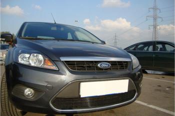 759 р. Зимняя заглушка решетки радиатора Стрелка11 Ford Focus 2 седан рестайлинг (2007-2011) (черная)  с доставкой в г. Чебоксары. Увеличить фотографию 2